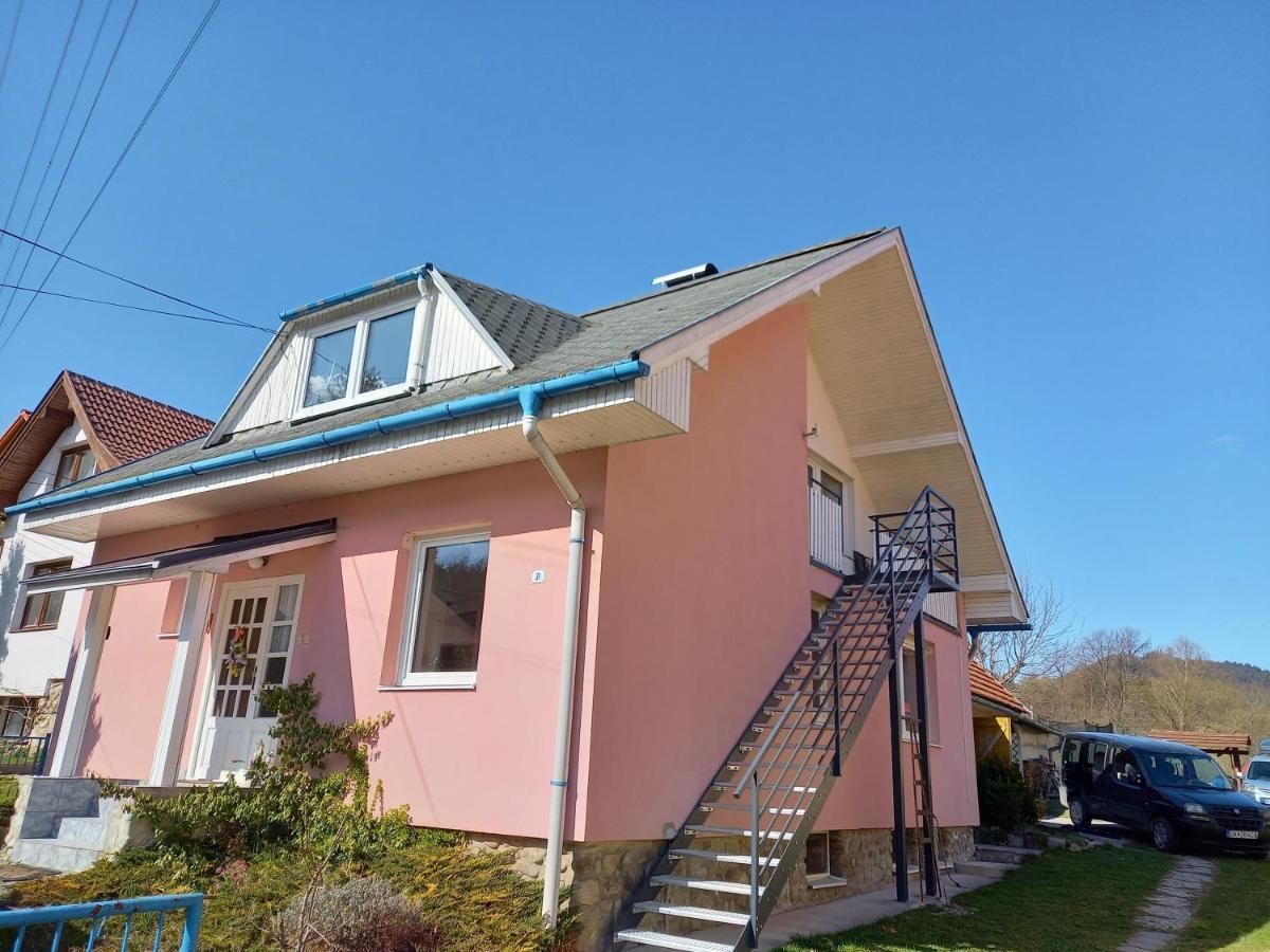 Villa Strakov Lúčky المظهر الخارجي الصورة